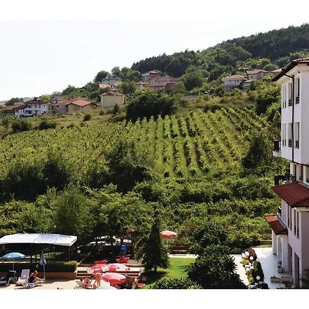 Appartamento Two-bedroom In Rogachevo